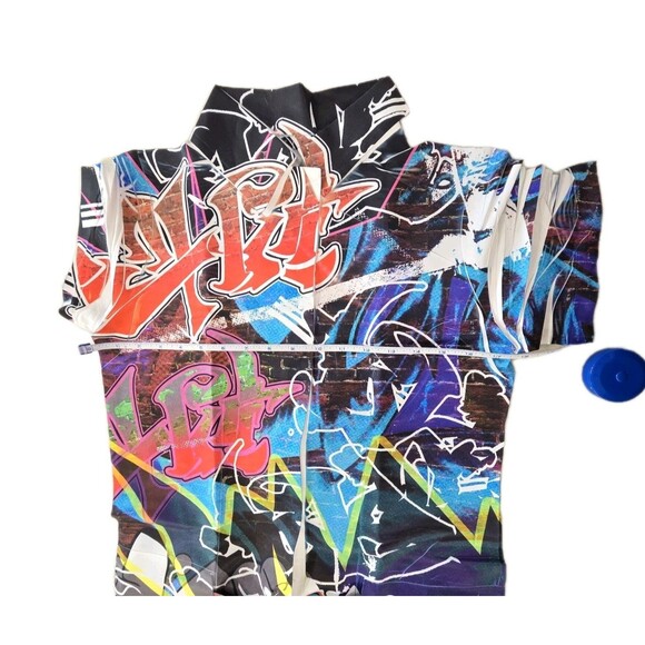 Y2K Funky Diva VTG Hip Hop Graffiti Jumpsuit Collared Short Sleeve Women's XS - Picture 13 of 16